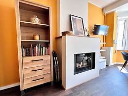 Beachfront & Sea View Sleeps 6