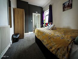 Bucknall Lodge Room 2 Hanley