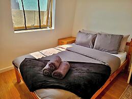 Cambridge Centre - Apartment - Sleeps 4 - Parking