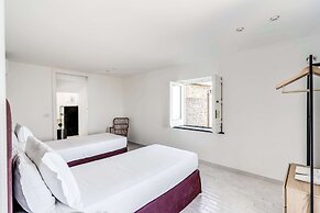 Giulia 2 Villa Apartment Shared Pool Sea Views