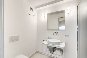 Giulia 2 Villa Apartment Shared Pool Sea Views