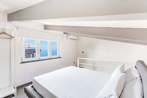 Giulia 1 Villa Apartment Shared Pool Sea Views
