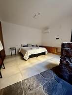 Clivias Hostel