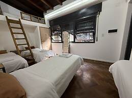 Clivias Hostel