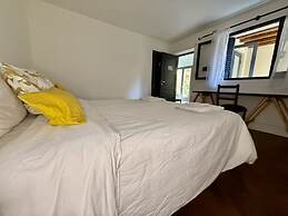 Clivias Hostel