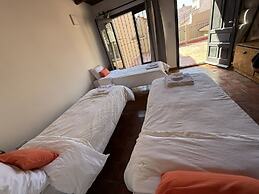 Clivias Hostel