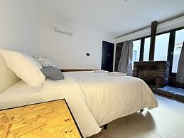 Clivias Hostel