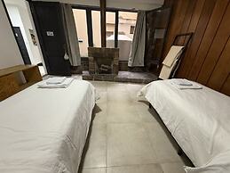 Clivias Hostel