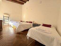 Clivias Hostel
