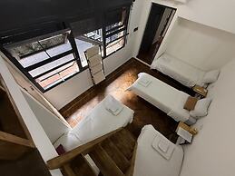 Clivias Hostel