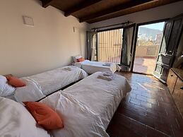 Clivias Hostel