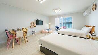 Samcheok Kong & Bee Ocean View Spa Pensi