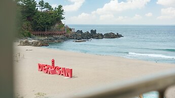Samcheok Kong & Bee Ocean View Spa Pensi