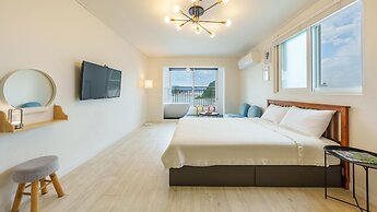 Samcheok Kong & Bee Ocean View Spa Pensi
