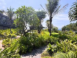 Quenzo Beach Resort