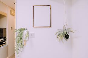 Minimalist Loft 702