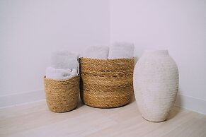 Minimalist Loft 702