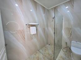 Ta Yai Beach Resort