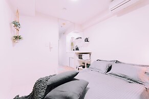 Minimalist Loft 805