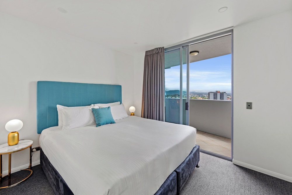CLLIX Brisbane Central Apartments