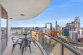 CLLIX Brisbane Central Apartments
