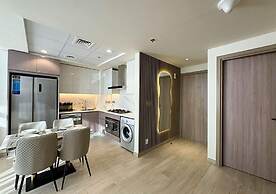 Spacious 3BR in Azizi Riviera by Bespoke