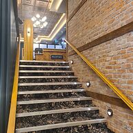 The Maiden City Hotel
