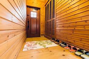 Toyako private log house