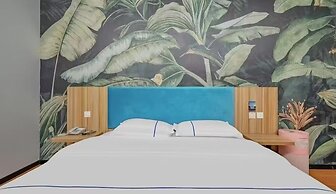 Junjue hotel