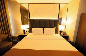 Vibe Hotel Alabang