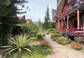 Roman Sinasi Hotel