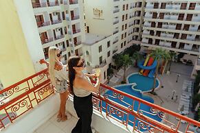 Empire Hotel Aqua Park