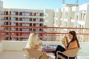 Empire Hotel Aqua Park