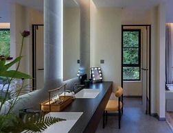 Xunmiri Qinin Villa