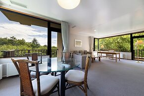 Yatsugatake Kogen Lodge