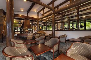 Yatsugatake Kogen Lodge