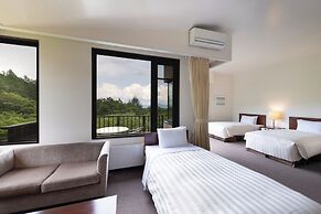 Yatsugatake Kogen Lodge
