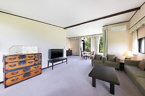 Yatsugatake Kogen Lodge
