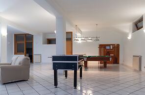 La Perla Blu - De Vivo Realty