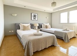 Spacieux Appartement à Hydra
