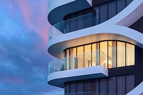 Oceanview Pearl Apartment