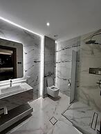 Elegant Hotel