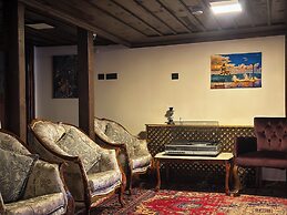 Konak Piano