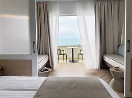 Imperial Island by Louis Hotels
