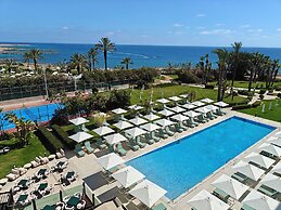 Imperial Island by Louis Hotels