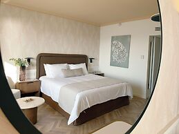 Imperial Island by Louis Hotels