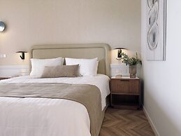 Imperial Island by Louis Hotels