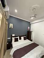 Hotel Shiv Palace
