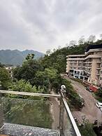 Hotel Shiv Palace