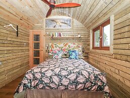 Under the Oak Tree Shepherd's Hut